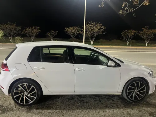 Volkswagen Golf 7 2017 Stars