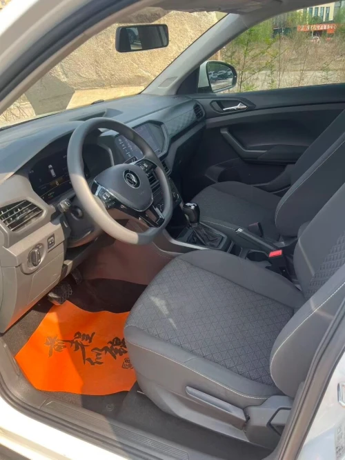 Volkswagen T-Cross 2024 Comfort