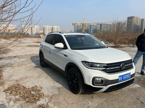 Volkswagen Tacqua 2024 Carat exclusive