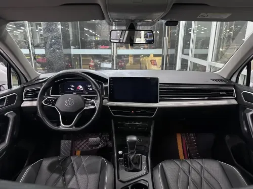 Volkswagen New Tiguan 2024 Business