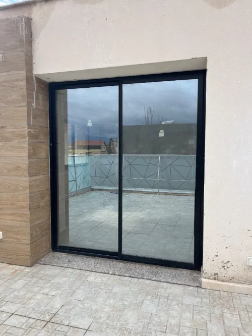 Fenêtre aluminium et PVC sur commande 