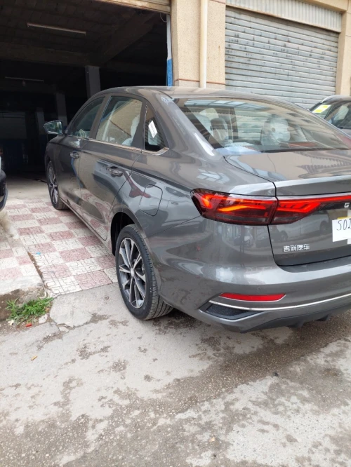 Geely Emgrand 2026 