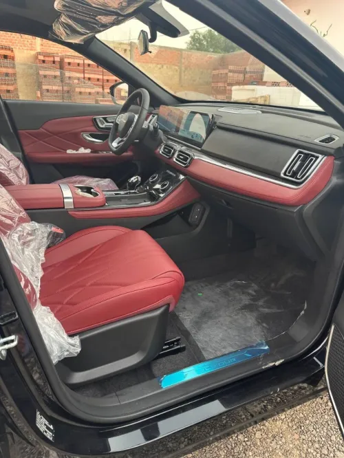Jetour  X70 PLUS 2025 Luxury Full Options 184ch 7 place