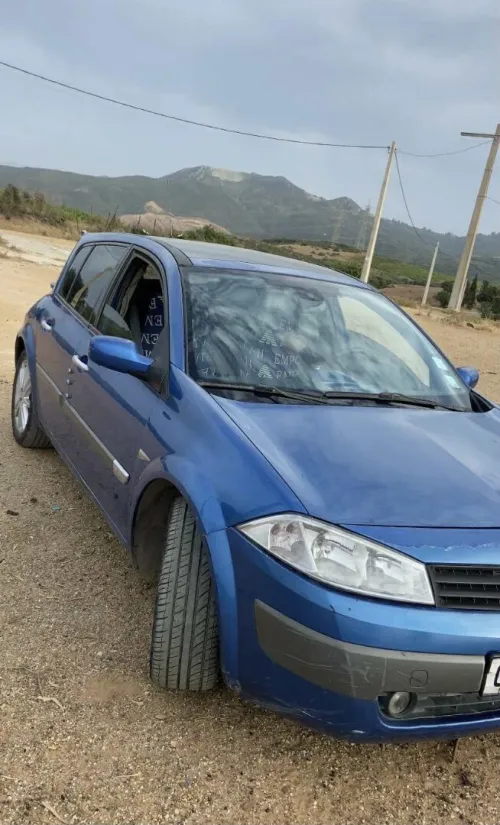 Mégane biri Mégane biri 2003 