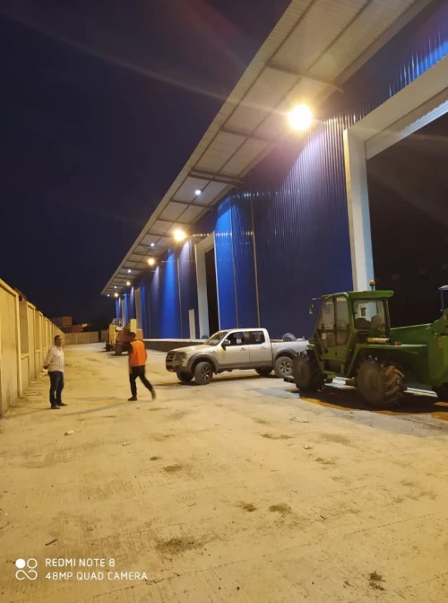 installation chemin de câble et éclairage pour hangar.