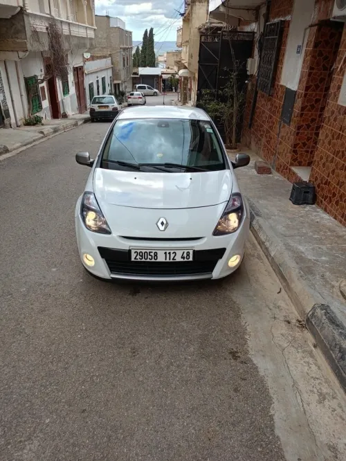 Renault Clio 3 2012 Night and Day