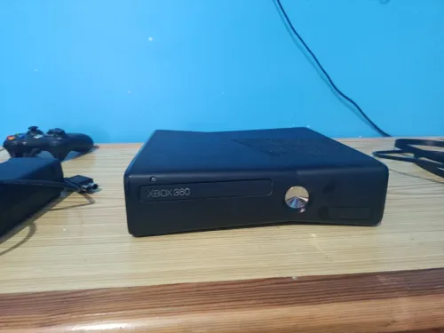 Xbox 360 slim manette avec fil
