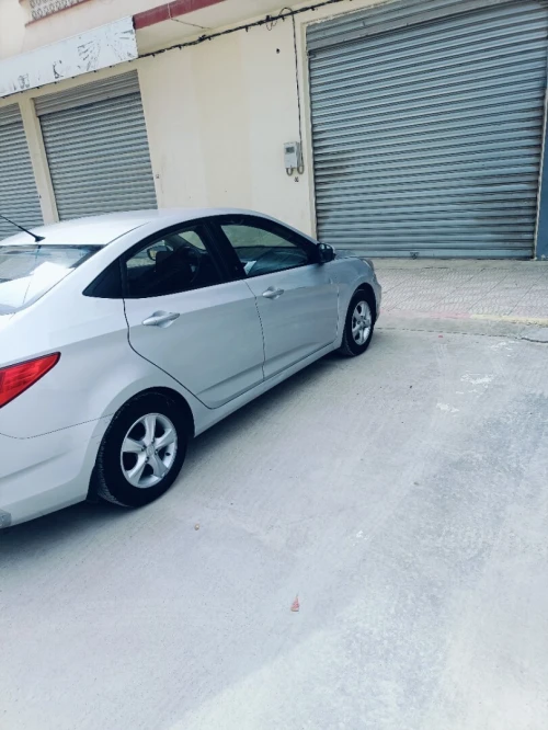 Hyundai Accent RB  4 portes 2013 Accent RB  4 portes