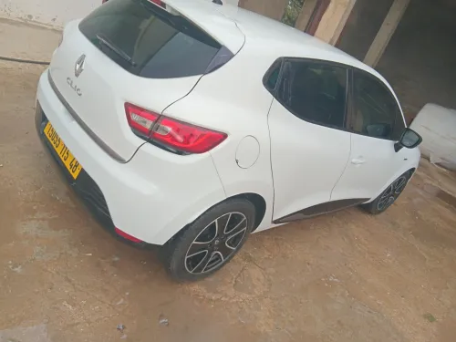 Renault Clio 4 2015 Limited