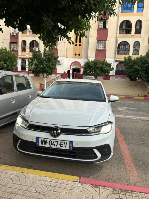 LOCATION DE VOITURES