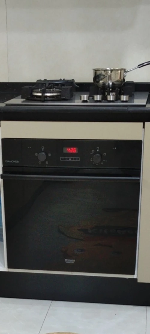 Four encastré hotpoint Ariston