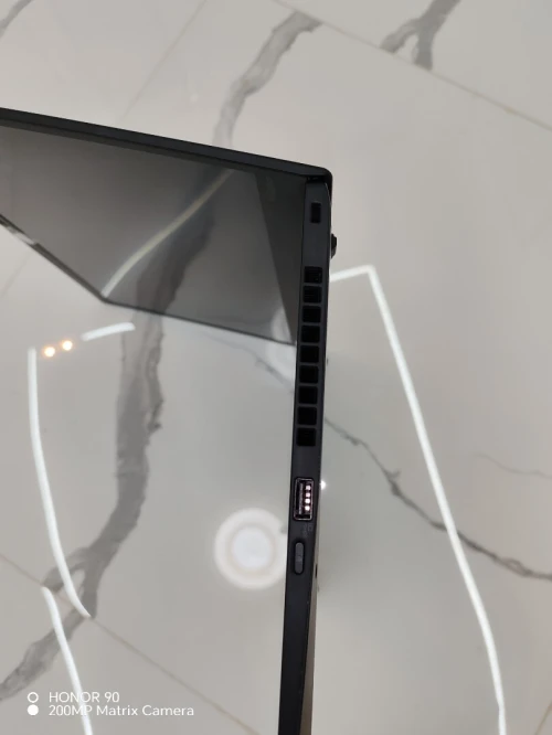 Lenovo ThinkPad x1 carbon i7 8th