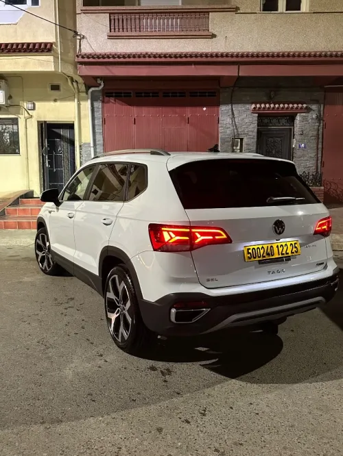 Volkswagen Taos 2022 SEL