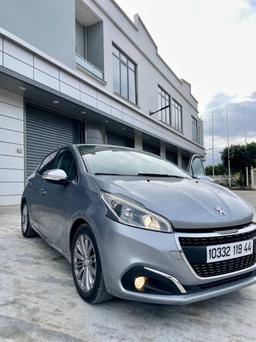 Peugeot 208 2019 Allure Facelift