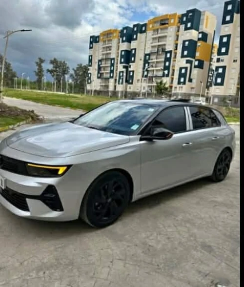 Opel Astra 2023 