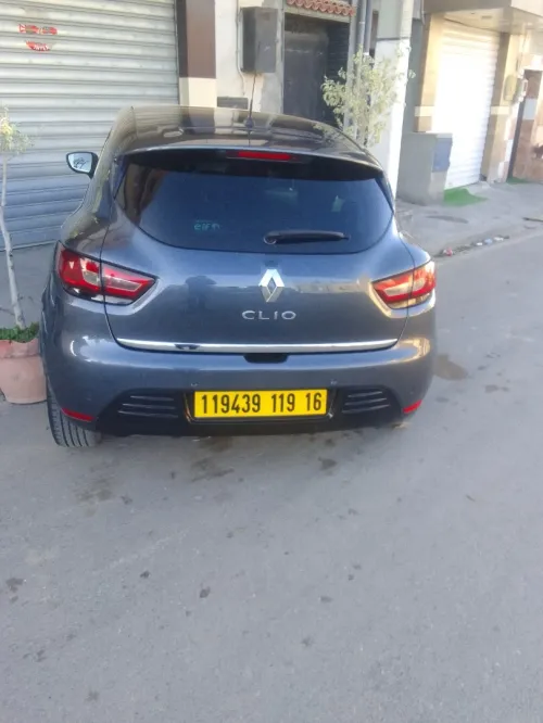 Renault Clio 4 2019 Limited 2