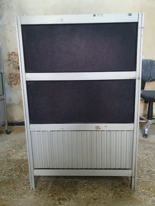 Comptoir en aluminium en excellent état