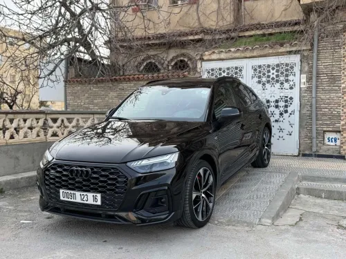 Audi Q5 2023 S line quattro