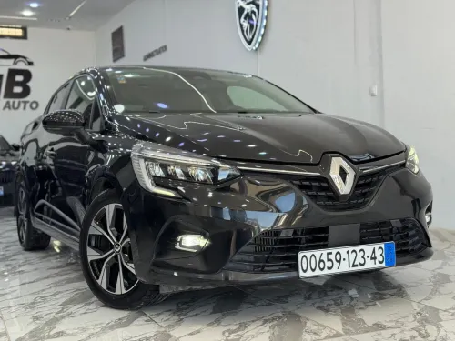 Renault Clio 5  2023 Authentic