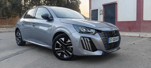 Peugeot 208 2024 Allure Pack