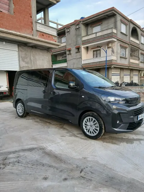 Peugeot Expert 2025 Combi