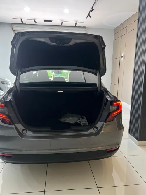 Fiat Tipo Sedan 2025 life