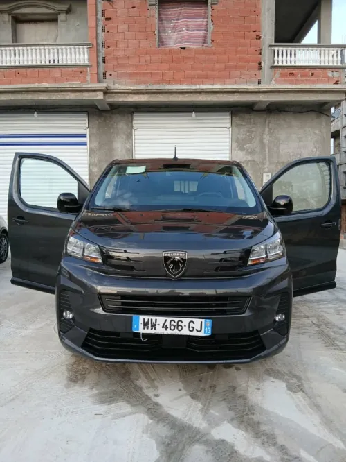 Peugeot Expert 2025 Combi