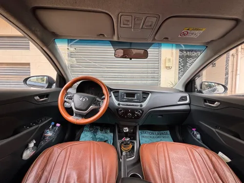 Hyundai Accent RB  4 portes 2018 Accent RB  4 portes