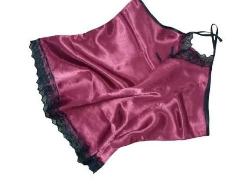 Lingerie pour jeune femme