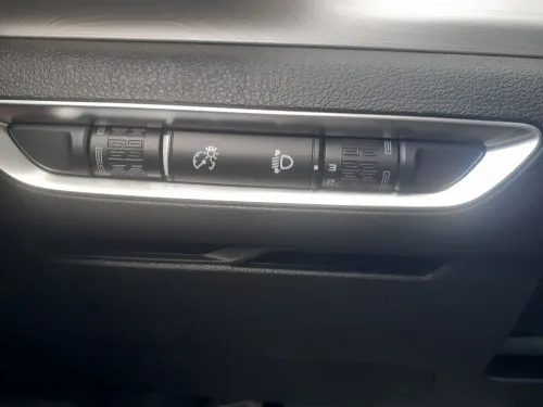 Geely Coolray 2026 Bunyo