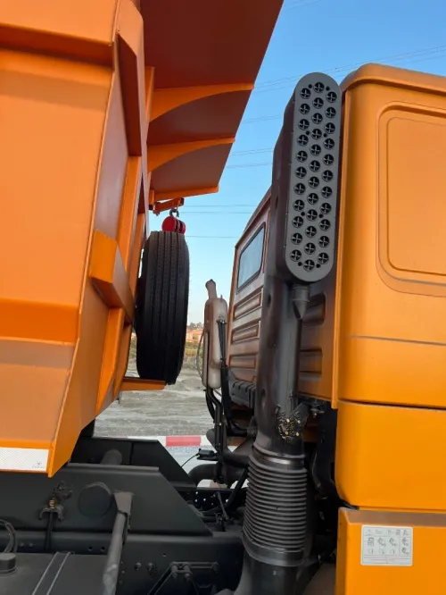 Shacman F2000 2025