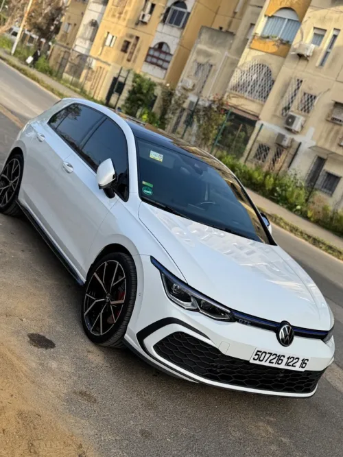 Volkswagen Golf 8 2022 GTE