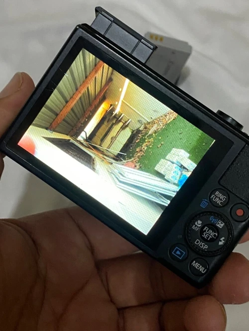 Camira canon