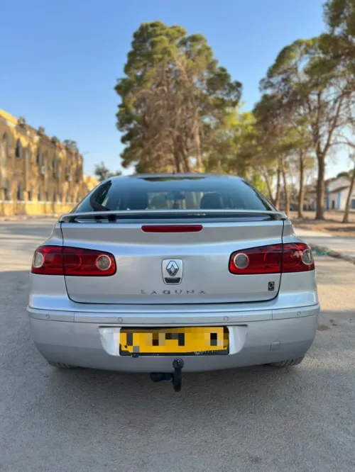 Renault Laguna 2 2001 Initial paris