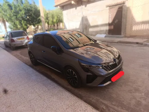 Renault Clio 5  2024 Techno