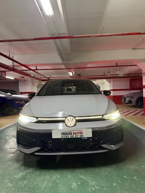 Volkswagen Golf 8.5 2025 R line