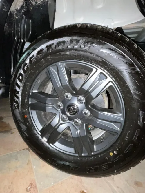 Toyota Revo  2026 Hliux Rivou 2026 عماني ريفو عماني 4X4