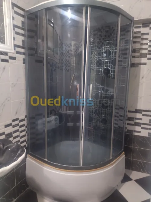  Cabine de douche multifonctions 