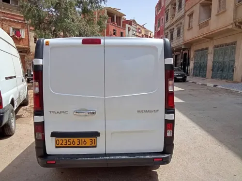 Renault Trafic 2016 120 dci