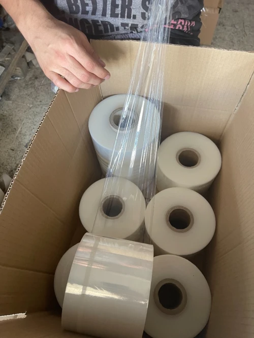 FILM ETIRABLE MANUEL ET AUTO MACHINE LLDPE بلاستيك سلوفان للتغليف