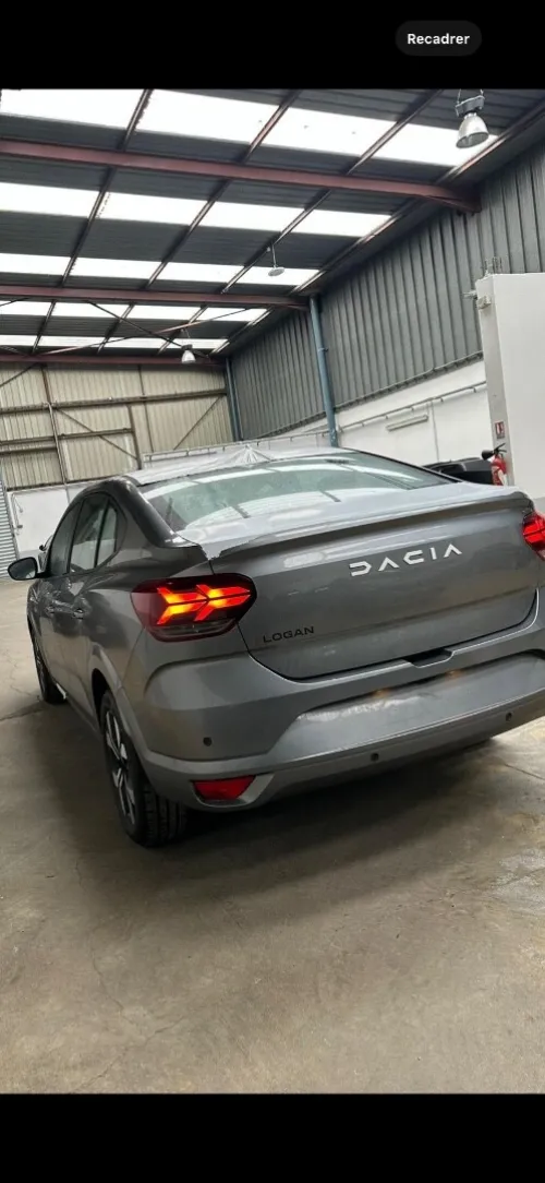 Dacia Logane 2025 Facelife