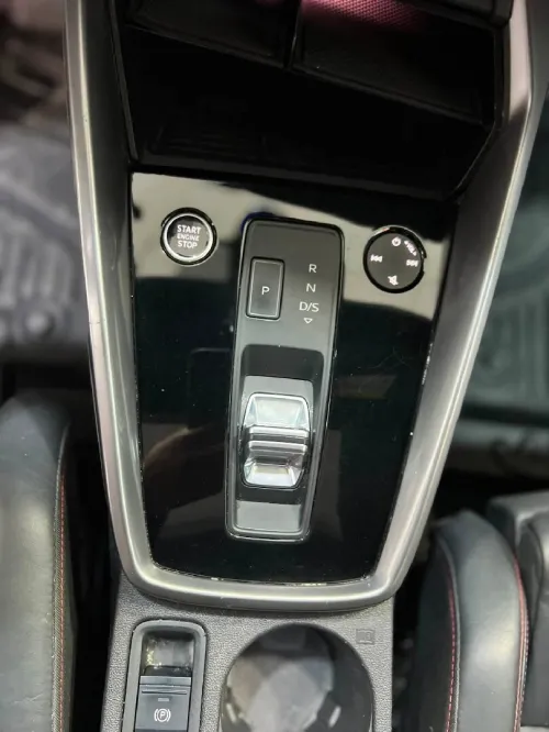 Audi A3 2024 Slin