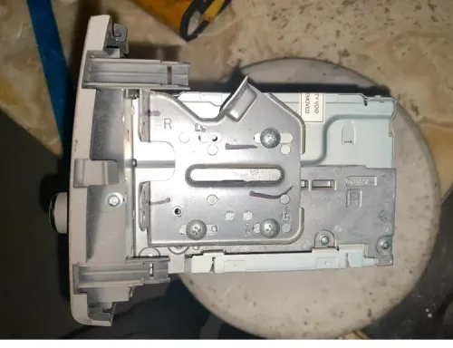 autoradio suzuki ertiga en excellente etat