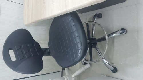 Chaise labo