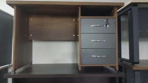 Bureau 1.40