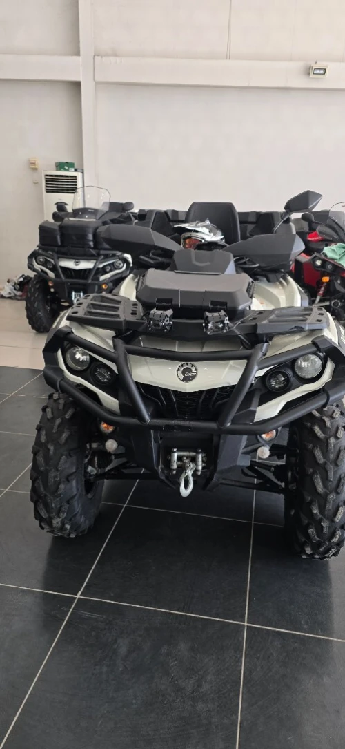 CAN AM Outlander 2013