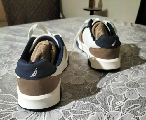 Nautica