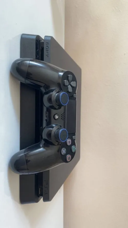 Ps4 Slim 1 TB flaché 11.02