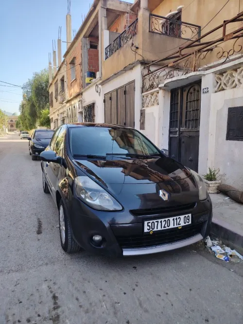 Renault Clio 3 2012 Night and Day