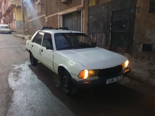 Peugeot 305 1981 